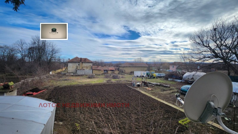 Продава  Къща област Велико Търново , с. Ресен , 145 кв.м | 59415890 - изображение [3]