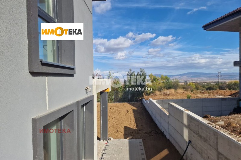 En venta  Casa Sofia , Lozen , 265 metros cuadrados | 96947530 - imagen [12]