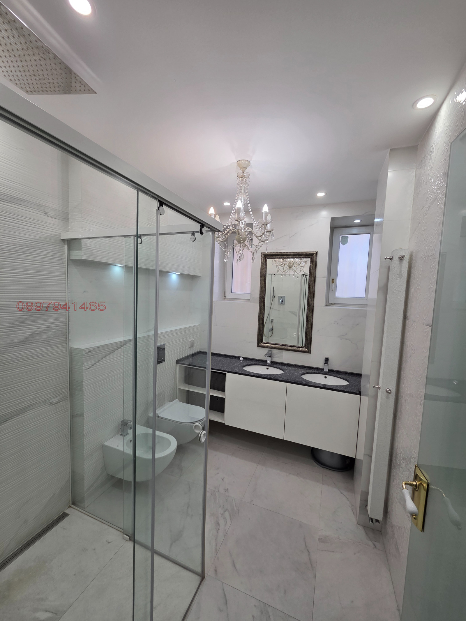 Продава МНОГОСТАЕН, гр. София, Център, снимка 7 - Апартаменти - 56042880