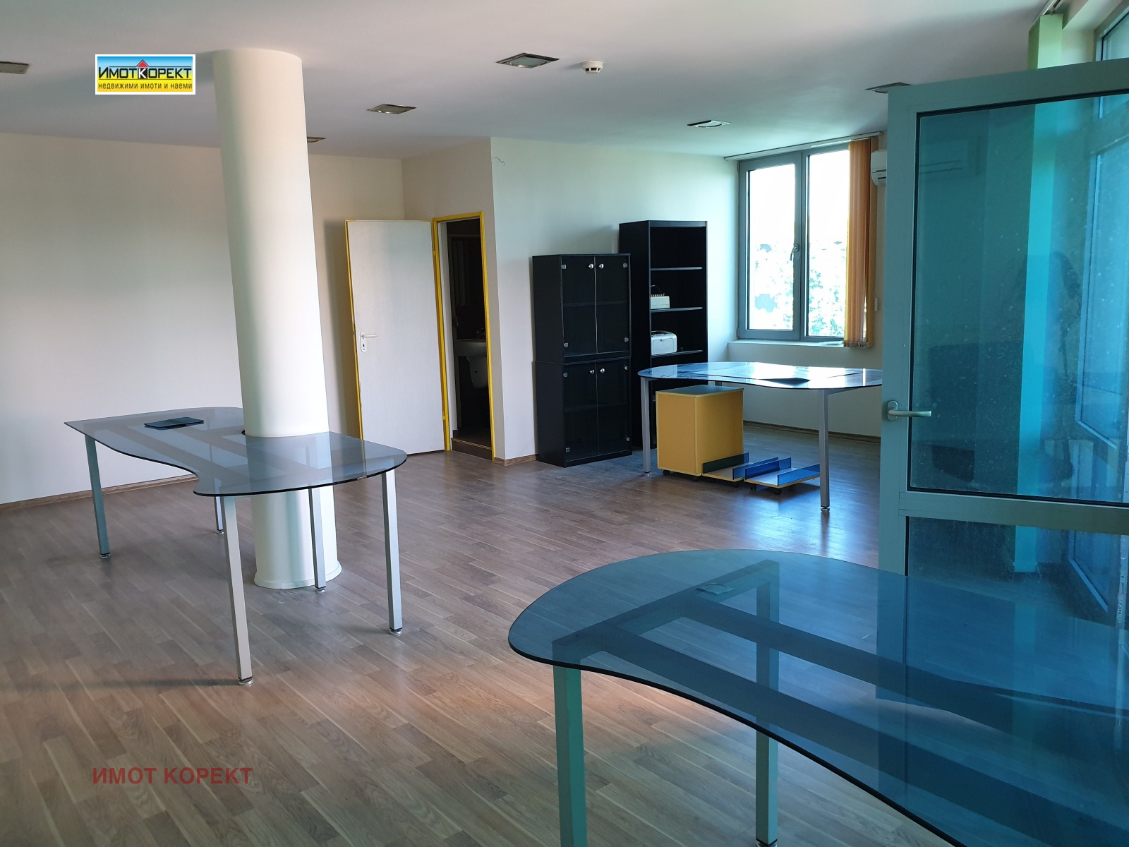 Продава ОФИС, гр. Пазарджик, Идеален център, снимка 2 - Офиси - 53533109