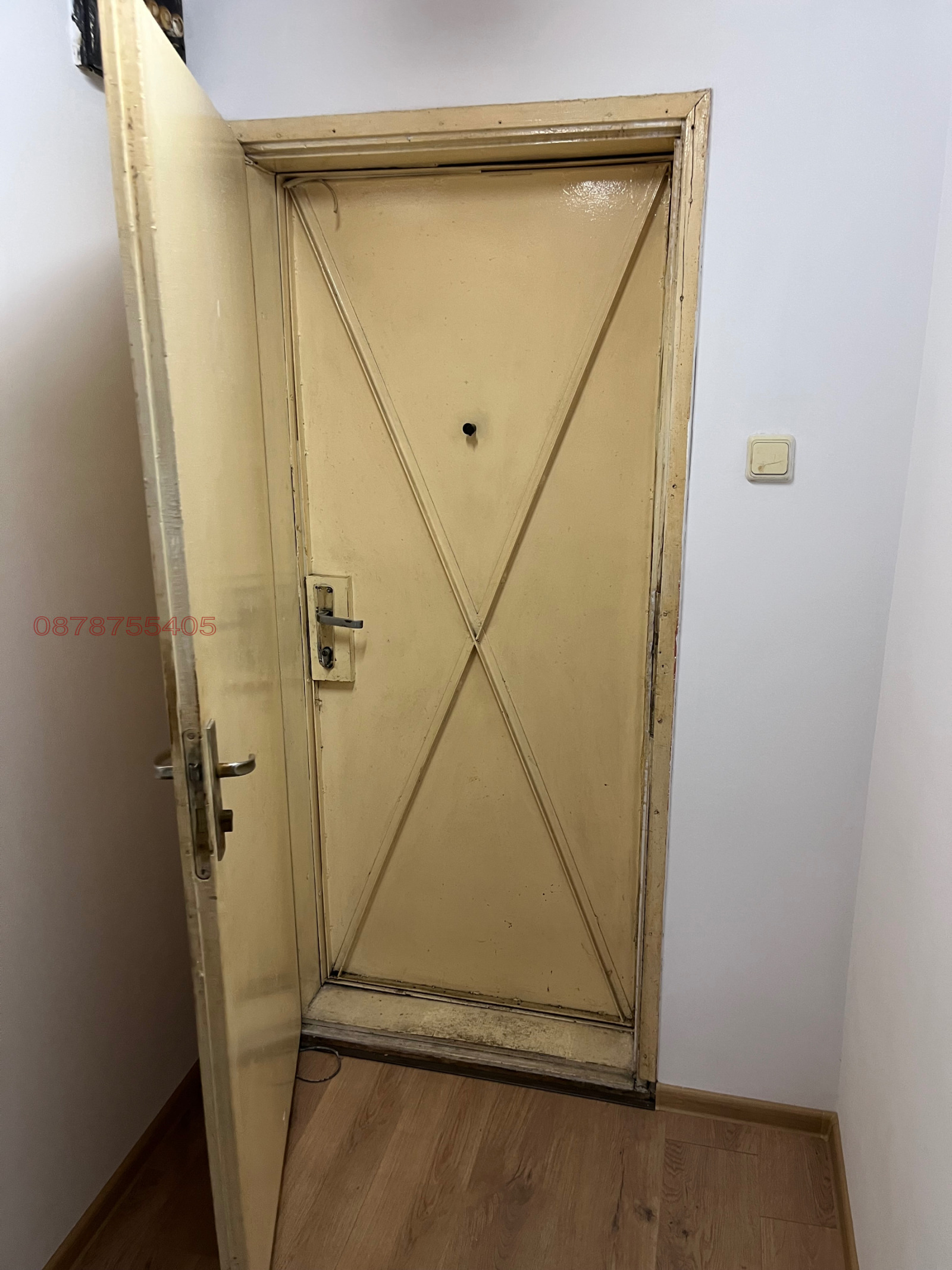 Продава АТЕЛИЕ, ТАВАН, гр. Русе, Родина 2, снимка 7 - Апартаменти - 54130063