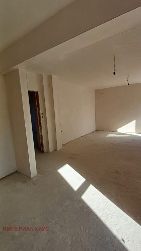 3+ camere da letto Liuben Karavelov, Haskovo 1