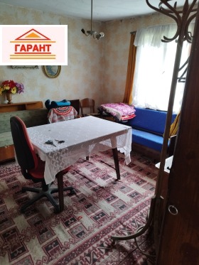 Къща град Плевен, Широк център 8