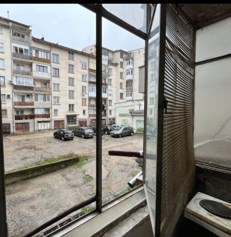 Продава 3-СТАЕН, гр. Плевен, Идеален център, снимка 4 - Апартаменти - 53634122