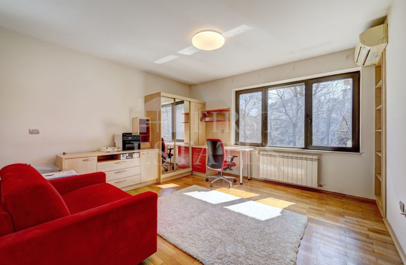 Na prodej  3+ ložnice Sofia , Centar , 220 m2 | 31573931 - obraz [11]