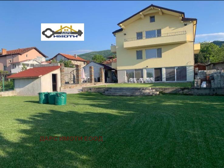 Na prodej  Dům oblast Plovdiv , Markovo , 565 m2 | 16432418