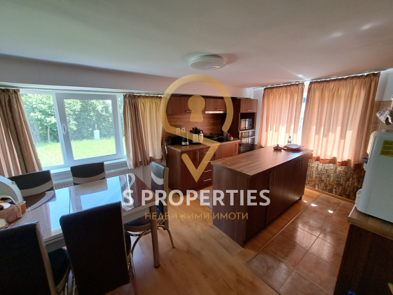 En venta  Casa región Dóbrich , Obrochishte , 160 metros cuadrados | 90074581 - imagen [4]