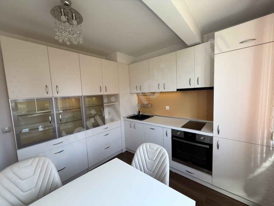 Продава 2-СТАЕН, гр. Велико Търново, Бузлуджа, снимка 9 - Апартаменти - 55103730