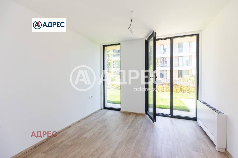 Продава МНОГОСТАЕН, гр. Варна, к.к. Св.Св. Константин и Елена, снимка 14 - Апартаменти - 54075816