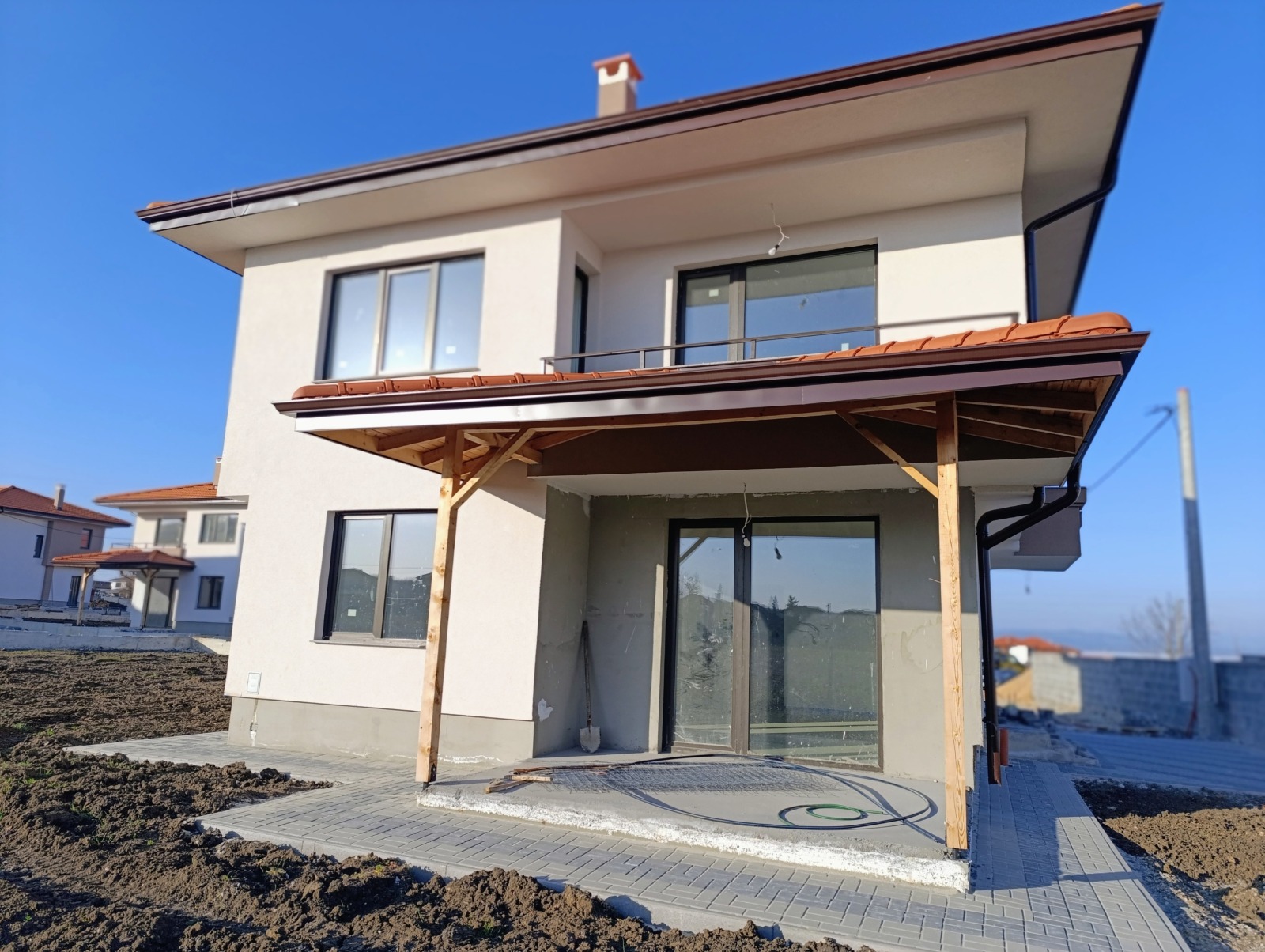 Продава КЪЩА, гр. Божурище, област София област, снимка 2 - Къщи - 54373411