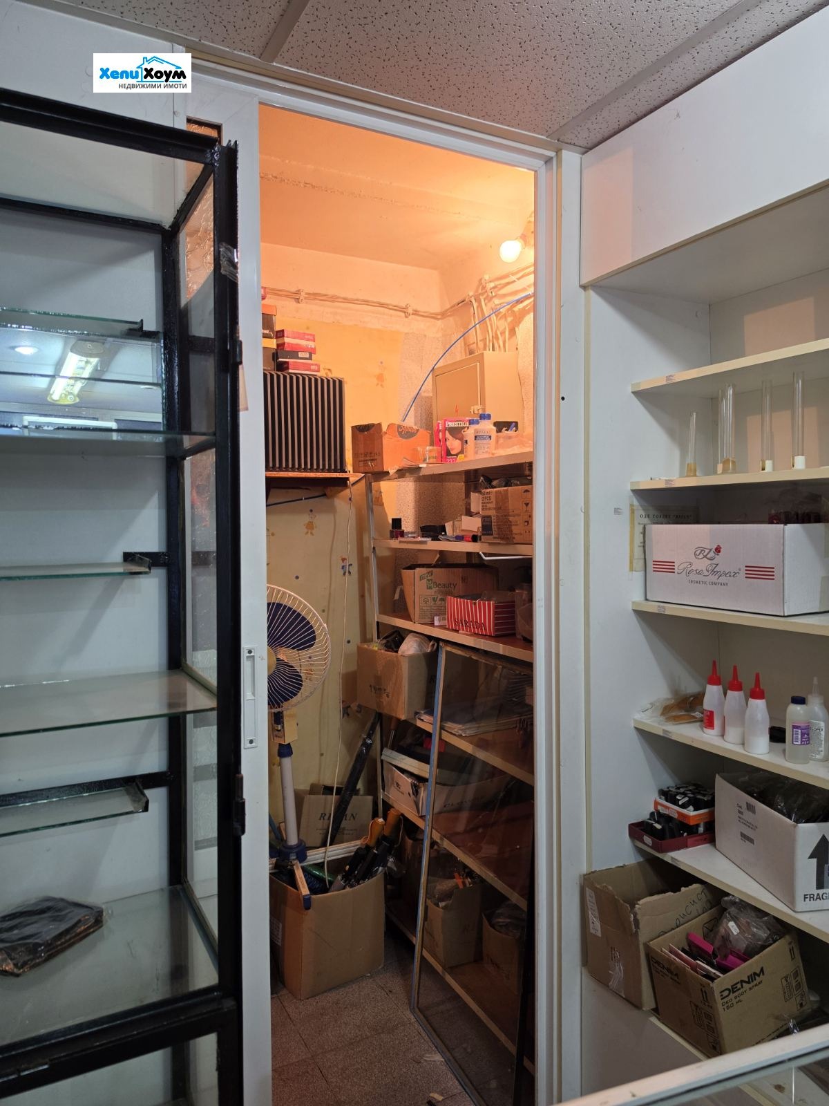 Продава МАГАЗИН, гр. Русе, Широк център, снимка 5 - Магазини - 56307887