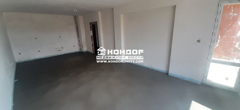 Продава  1-стаен, град Пловдив, Въстанически • 36 900 EUR • ID 49198384 — holmes.bg - [1] 