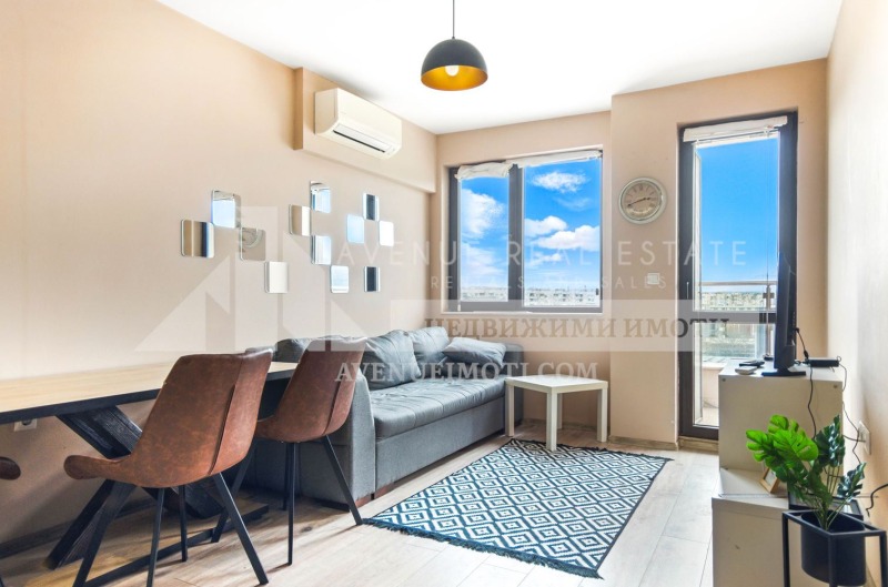 En venta  1 dormitorio Plovdiv , Jristo Smirnenski , 60 metros cuadrados | 76076320