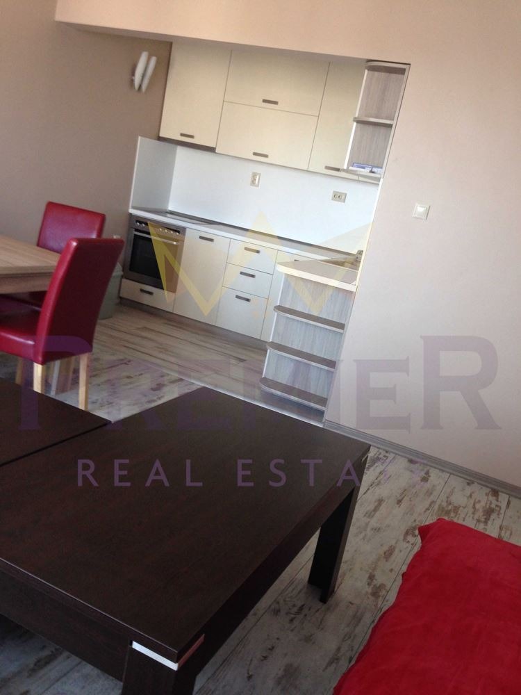 Продава 3-СТАЕН, гр. Пловдив, Въстанически, снимка 2 - Апартаменти - 54123415