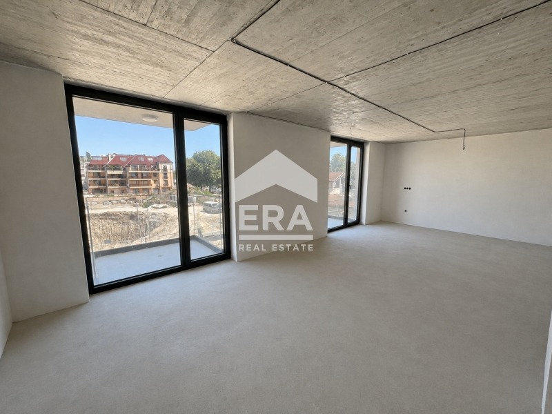 Продава 3-СТАЕН, гр. Варна, Бриз, снимка 2 - Апартаменти - 55574586