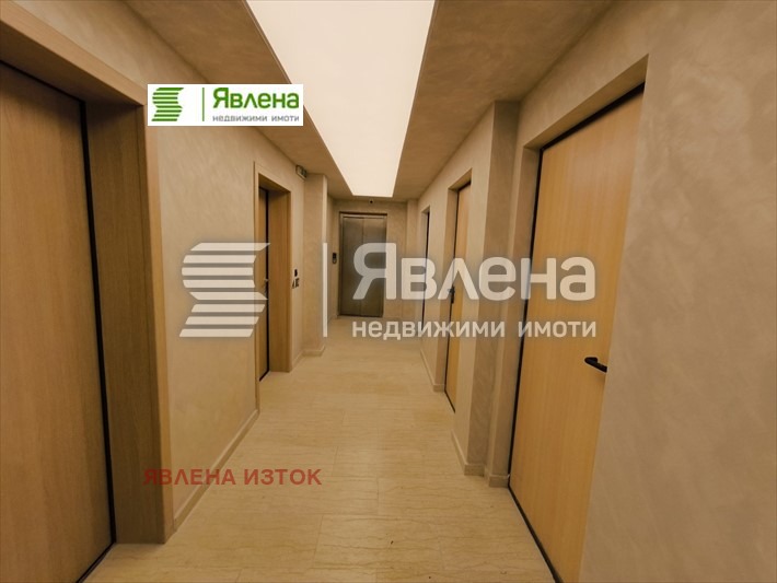 Продава  3-стаен град София , Редута , 148 кв.м | 63804150 - изображение [2]