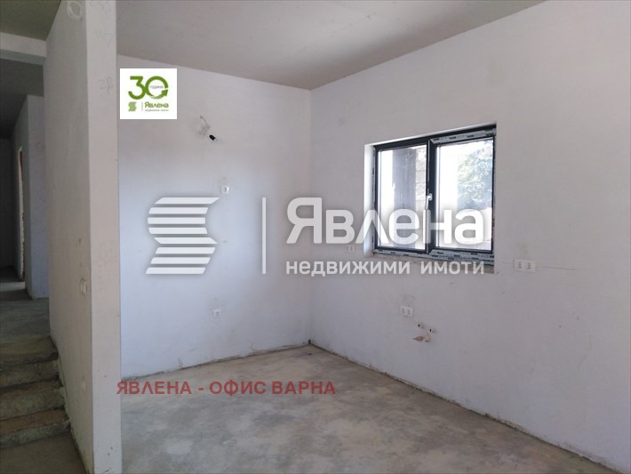 Продава КЪЩА, с. Доброглед, област Варна, снимка 9 - Къщи - 47897898