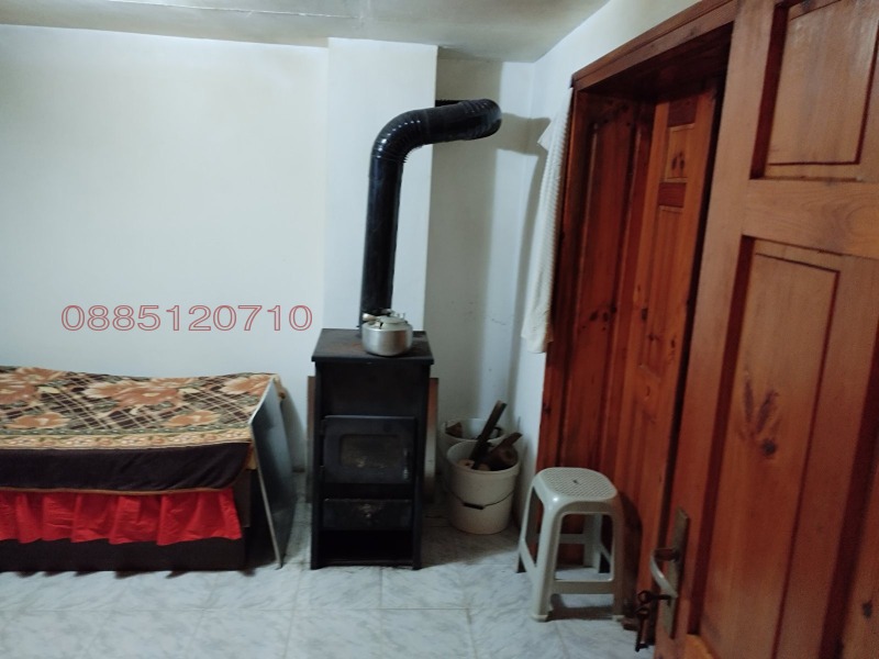 Продава КЪЩА, гр. Априлци, област Ловеч, снимка 11 - Къщи - 52782577