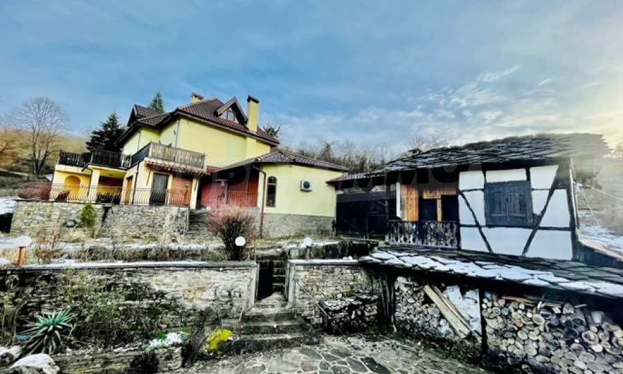 Продава КЪЩА, гр. Троян, област Ловеч