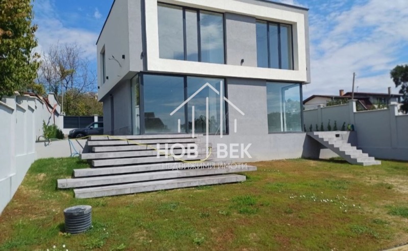 Продава КЪЩА в град Варна, м-т Ален мак - 193 кв.м / 449 000 € » 878 167.67 лв., НОВ ВЕК Недвижими имоти