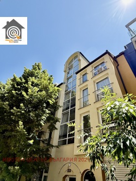 2 sovrum Hipodruma, Sofia