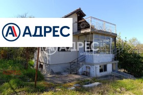 Продава къща град Варна м-т Боровец - север - [1] 