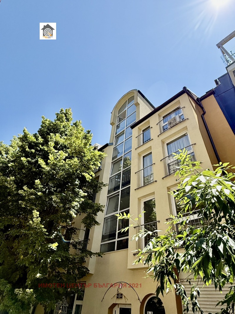 Eladó  2 hálószobás Sofia , Hipodruma , 100 négyzetméter | 25749038