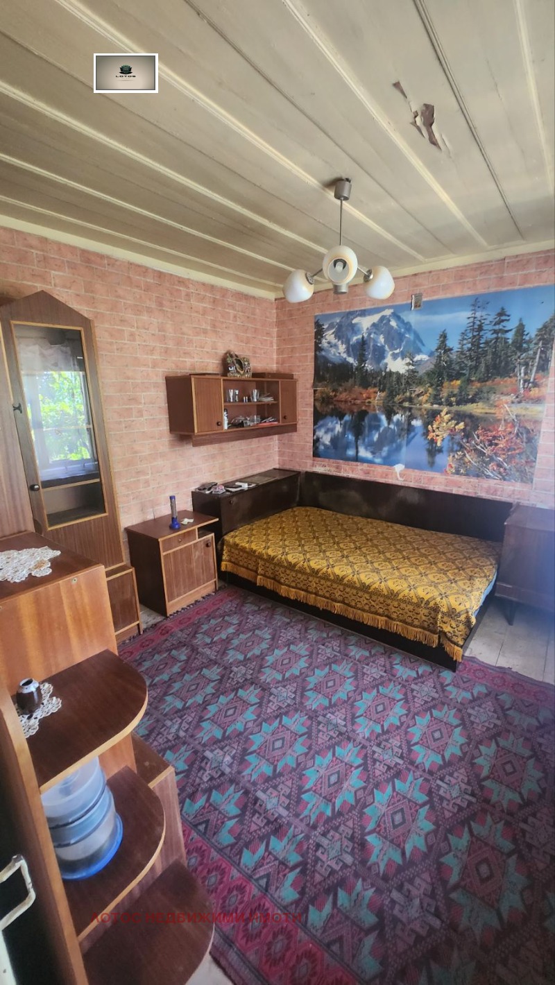 Продава  Къща област Велико Търново , с. Драганово , 80 кв.м | 94656852