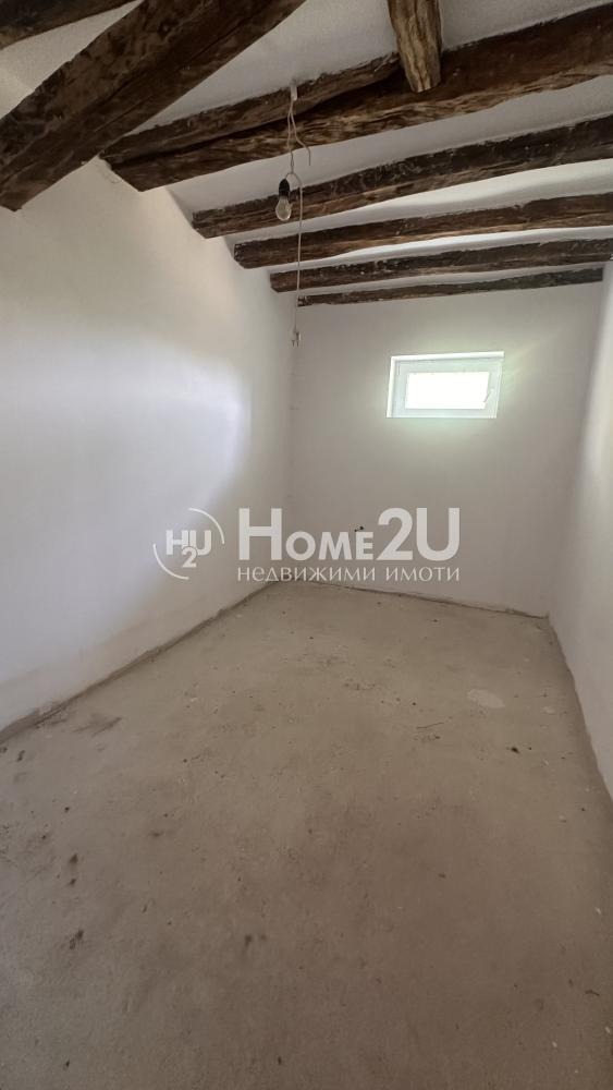 Продава КЪЩА, гр. Бургас, с. Извор, снимка 8 - Къщи - 55572945