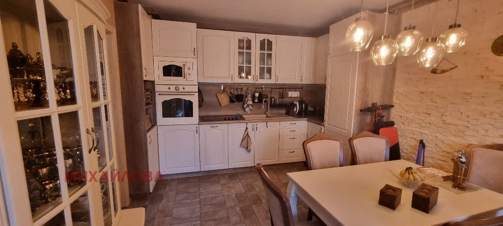 Продава 3-СТАЕН, гр. Стара Загора, Била, снимка 2 - Апартаменти - 54372403