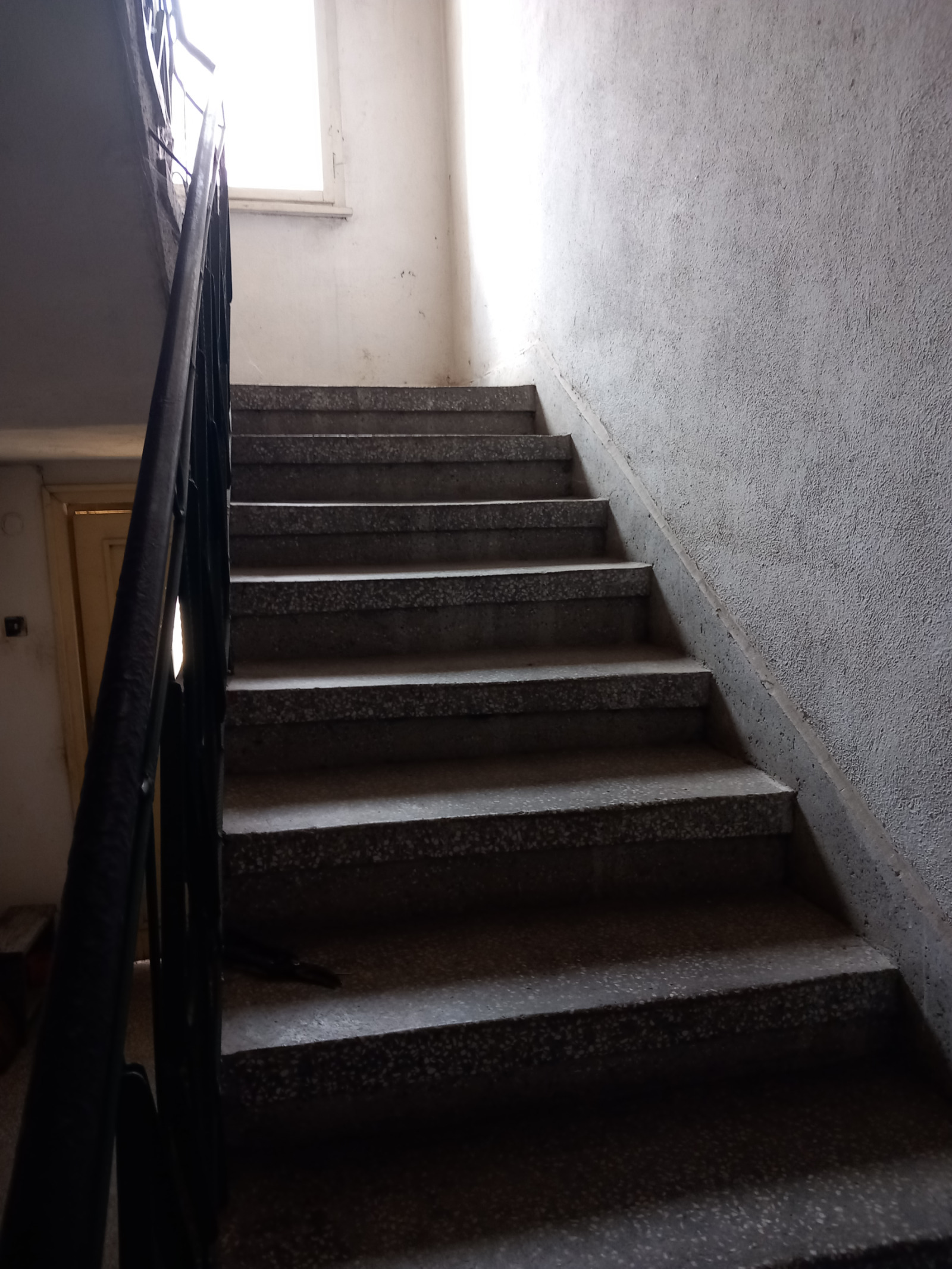 Продава КЪЩА, с. Пиперков чифлик, област Кюстендил, снимка 12 - Къщи - 54400637
