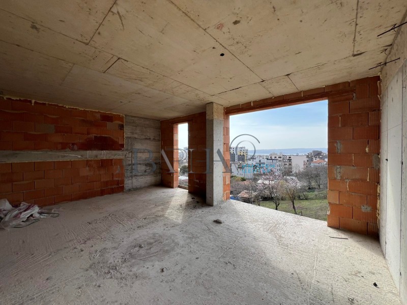Продава 2-СТАЕН в град Варна, Цветен квартал - 75 кв.м / 122 990 € » 240 547.53 лв., ИМОТЕН ЦЕНТЪР ВАРНА