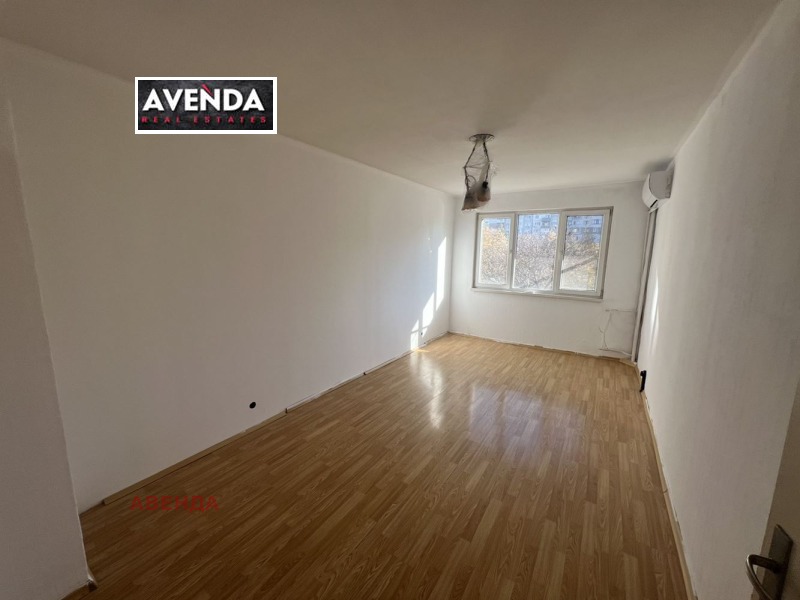 Продава  2-стаен, град София, Банишора •  129 999 EUR • ID 75184699 — holmes.bg - [1] 