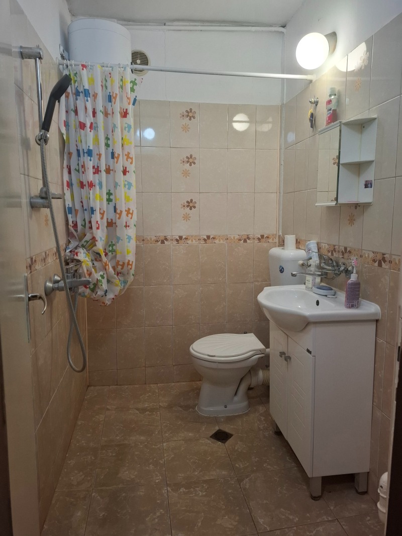 Продава 2-СТАЕН, гр. Плевен, Идеален център, снимка 9 - Апартаменти - 53084794