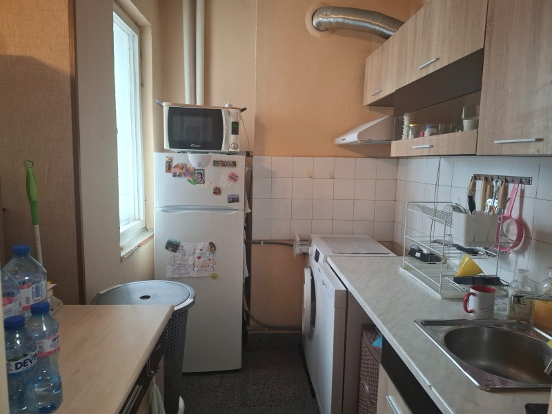 Продава 2-СТАЕН, гр. Плевен, Идеален център, снимка 3 - Апартаменти - 53084794