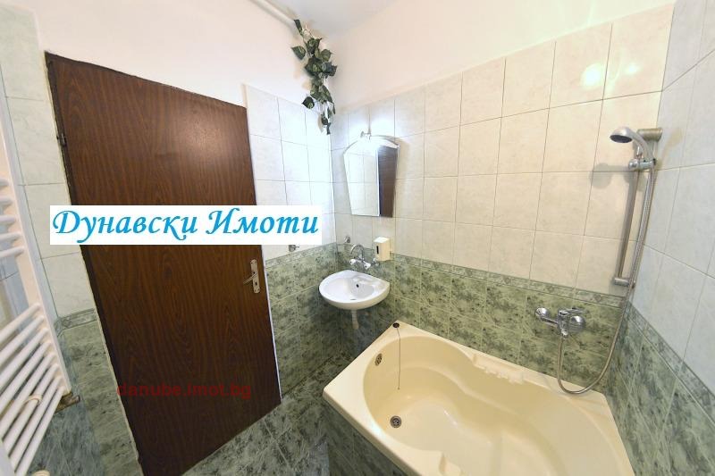 Продава 2-СТАЕН, гр. Русе, Център, снимка 14 - Апартаменти - 55013850