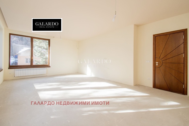 De vânzare  Casa Sofia , Boiana , 660 mp | 27510889 - imagine [12]