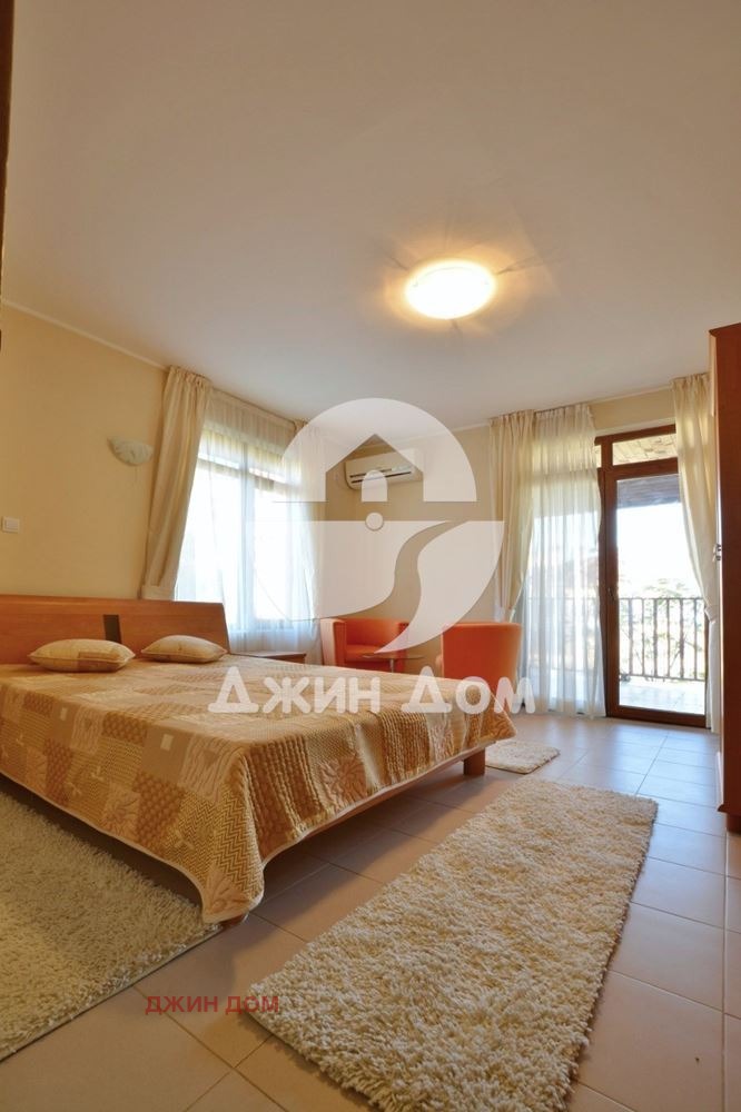 Продава КЪЩА, с. Кошарица, област Бургас, снимка 8 - Къщи - 54085128