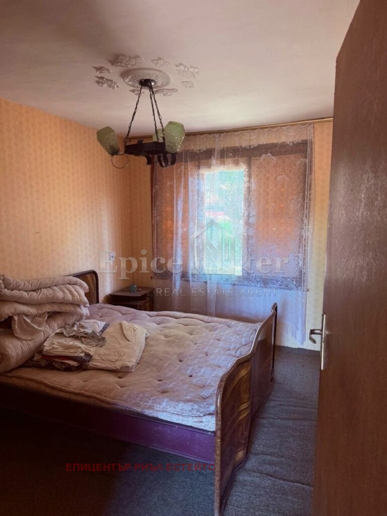 Продава КЪЩА, с. Ковачевци, област Перник, снимка 7 - Къщи - 56463992