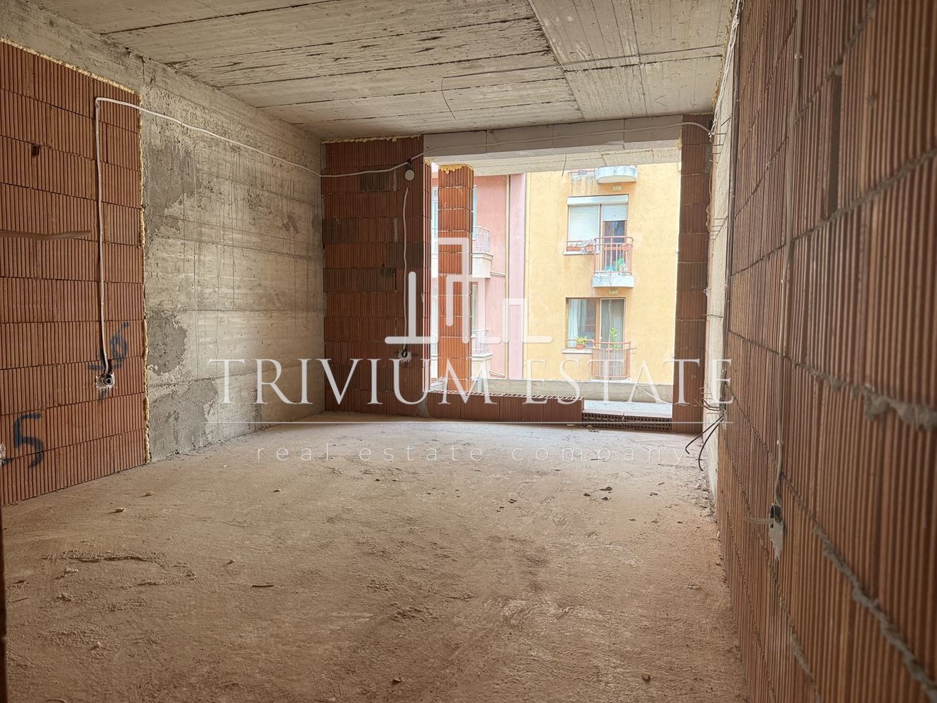 Продава 2-СТАЕН, гр. Пловдив, Кършияка, снимка 2 - Апартаменти - 52647493