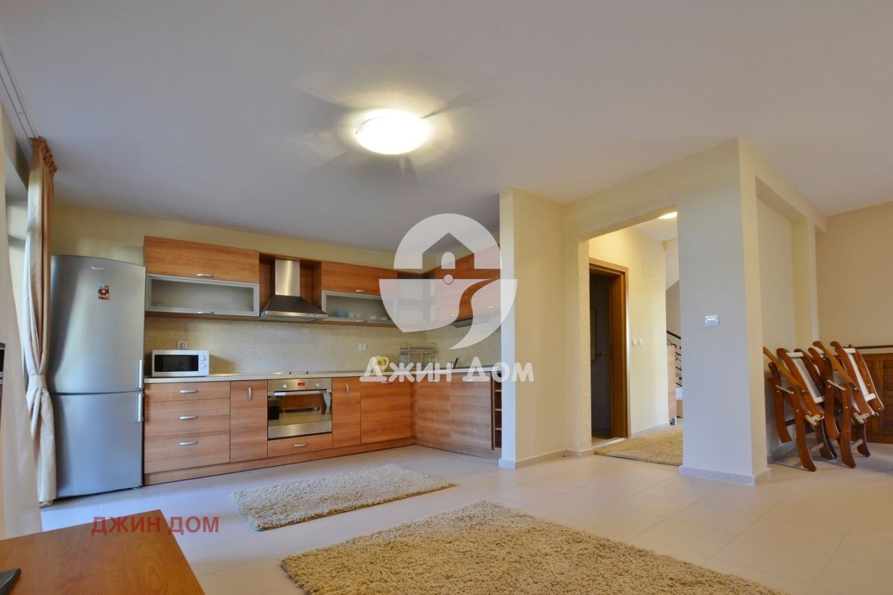 Продава КЪЩА, с. Кошарица, област Бургас, снимка 2 - Къщи - 54085128