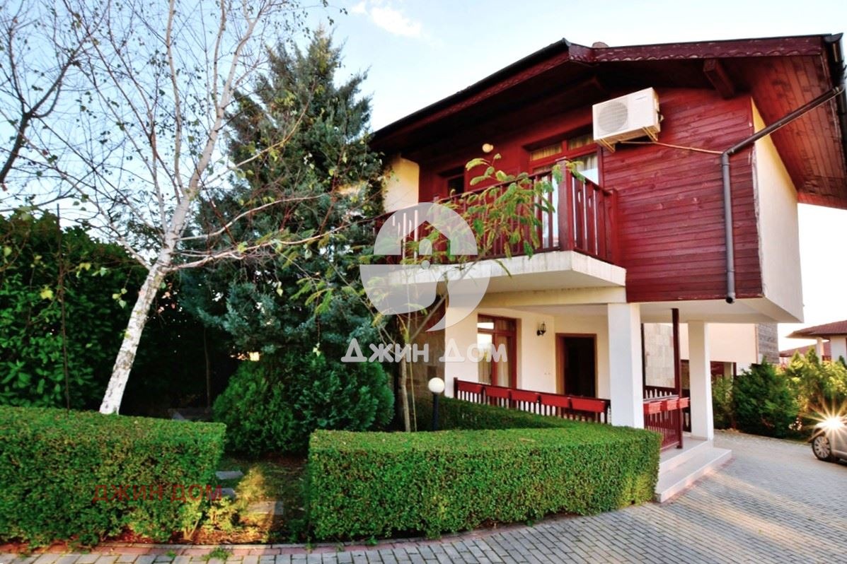 Продава КЪЩА, с. Кошарица, област Бургас