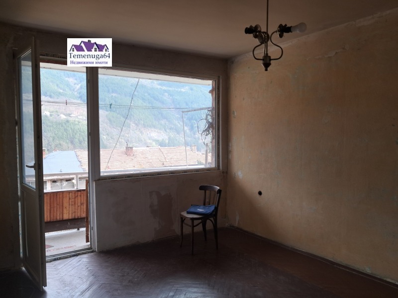 Продава 2-СТАЕН в област София, с. Томпсън - 57 кв.м / 47 000 € » 91 924.01 лв., ТЕМЕНУГА64