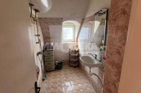 1 quarto Kiutchuk Parij, Plovdiv 6