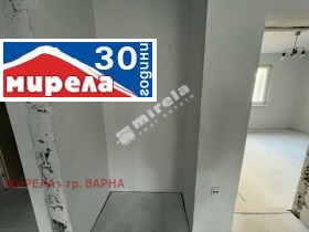 2 спаваће собе Спортна зала, Варна 5