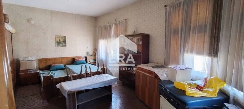 À vendre  Maisonnette Kardjali , Tsentar , 125 m² | 48231143 - image [3]