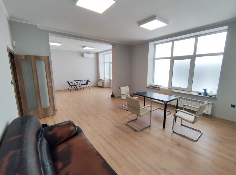 Te koop  Huis Sofia , Tsentar , 667 m² | 50285820 - afbeelding [4]