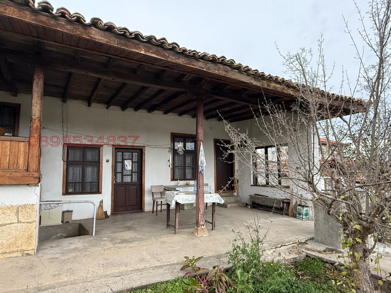 Продава КЪЩА, с. Осенец, област Разград, снимка 3 - Къщи - 53018148