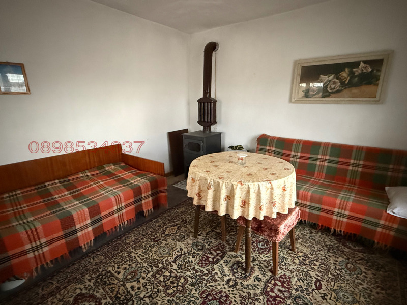 Продава КЪЩА, с. Осенец, област Разград, снимка 4 - Къщи - 53018148