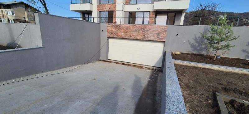 Продава ГАРАЖ, ПАРКОМЯСТО, гр. Варна, Бриз, снимка 2 - Гаражи и паркоместа - 53517667